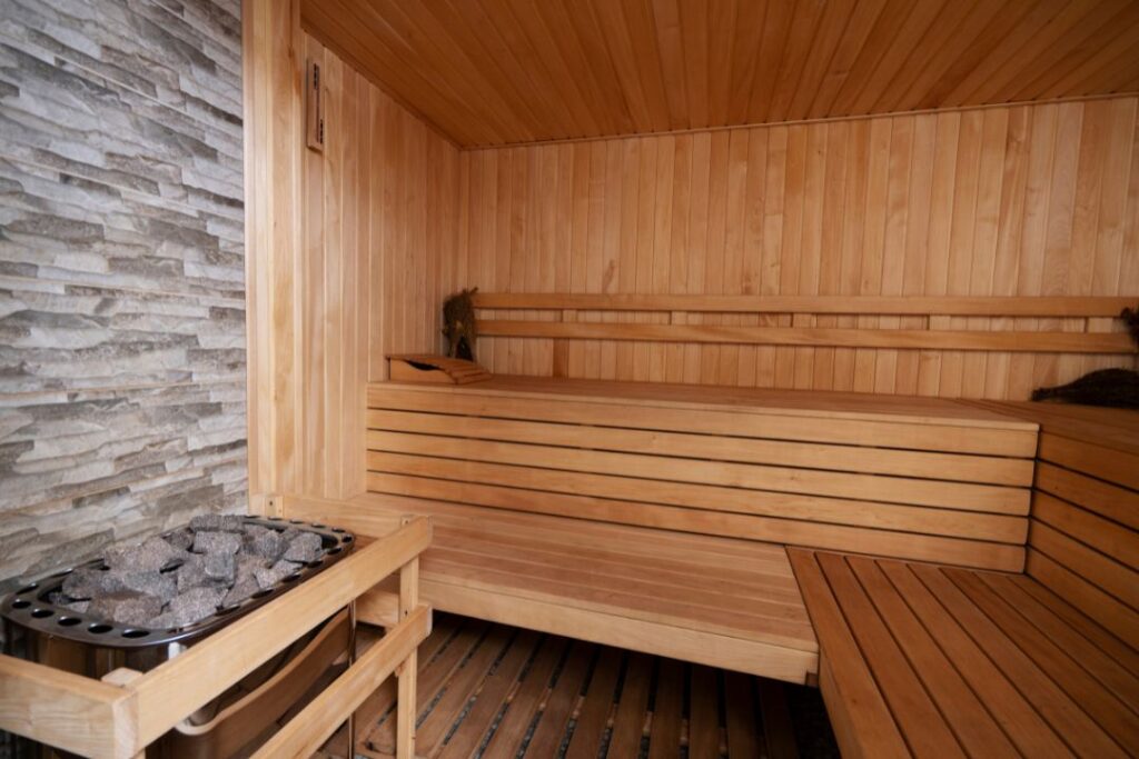Interior de sauna finlandesa