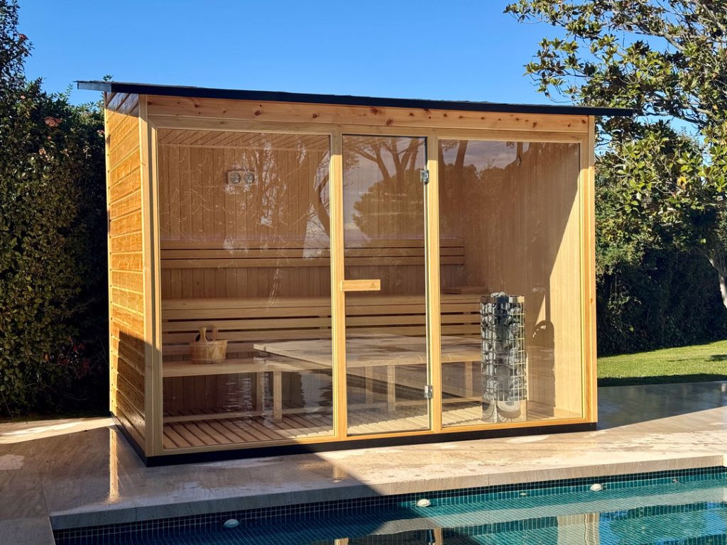 Sauna Exterior 11