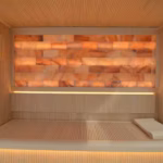 Sauna a medida con pared de sal del Himalaya fabricada por AVILSA